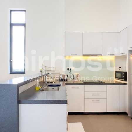 Est Suites Bangsar By Airhost Куала Лумпур Екстериор снимка